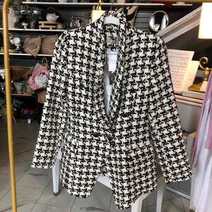 Women's Black and White Houndstooth Blazer